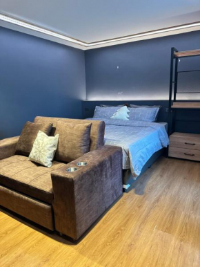 Li - Room for 2-3, Naradhiwas 4